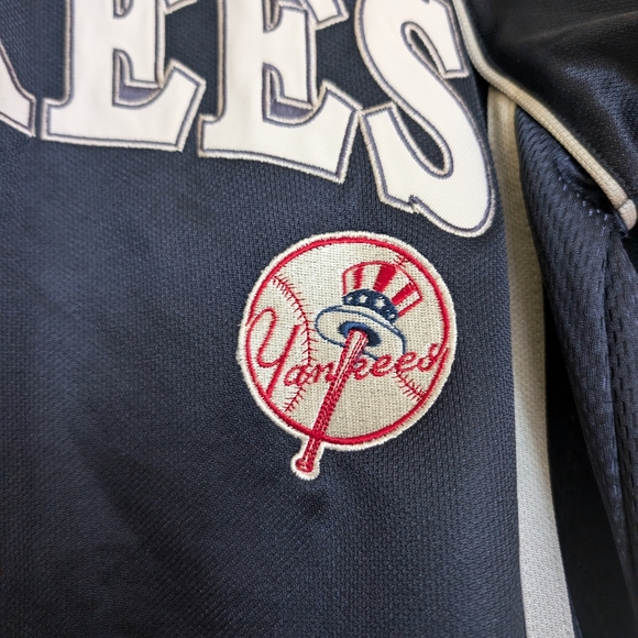 Yankees Black Baseball Jersey Size Medium - Picture 4 of 9